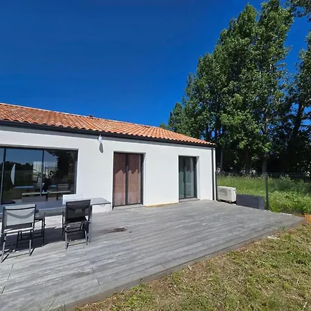 Belle Maison 2024, 4 Pour 8, Animaux Admis, Parking - Fr-1-777-43 *